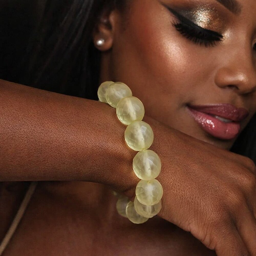Vintage Frosted Faceted Pale Yellow‎ Glass Stretch Bracelet
